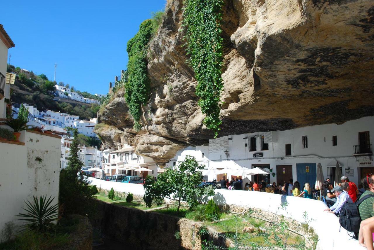 Casa Cueva De La Sombra Villa Setenil De Las Bodegas Bagian luar foto